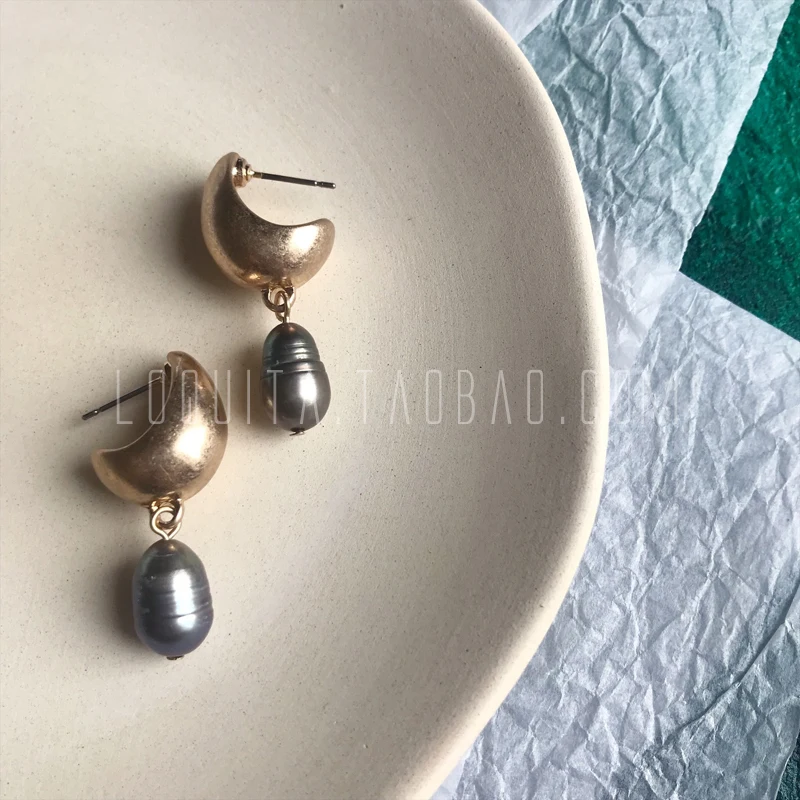 Timeless Wonder Amazing Retro Gray Pearl Statement Stud Earrings Women Party Punk Top Fancy Neat Rare Ins Japan Gothic Boho 3563
Timeless Wonder Amazing Retro Gray Pearl Statement Stud Earrings Women Party Punk Top Fancy Neat Rare Ins Japan Gothic Boho 3563