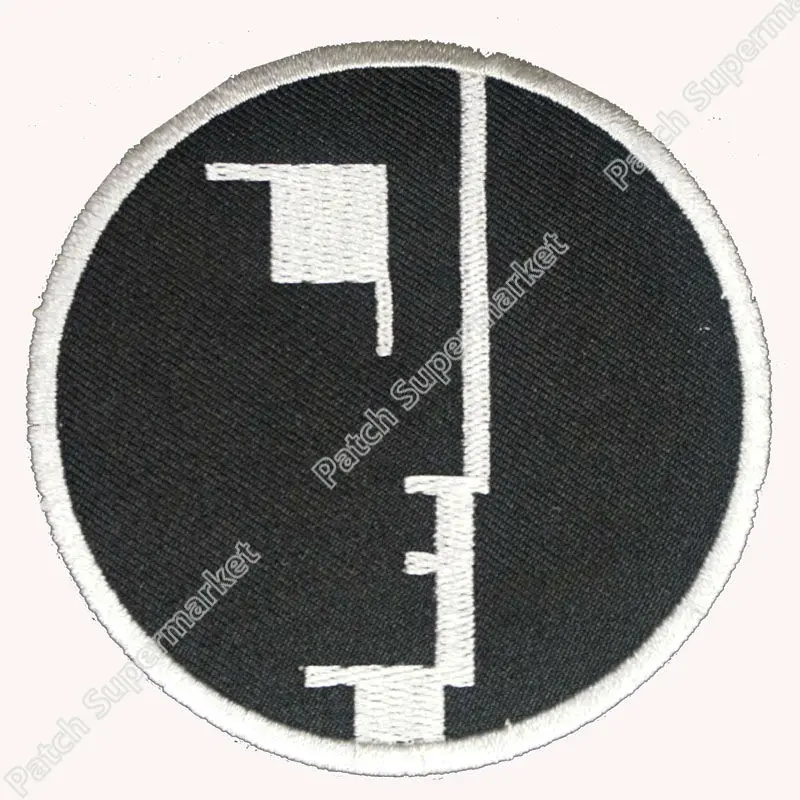 BAUHAUS ROCK POST PUNK GOTH SIOUXSIE THE BANSHEES Music Band EMBROIDERED IRON On Patch APPLIQUE Rock Punk Badge
BAUHAUS ROCK POST PUNK GOTH SIOUXSIE THE BANSHEES Music Band EMBROIDERED IRON On Patch APPLIQUE Rock Punk Badge