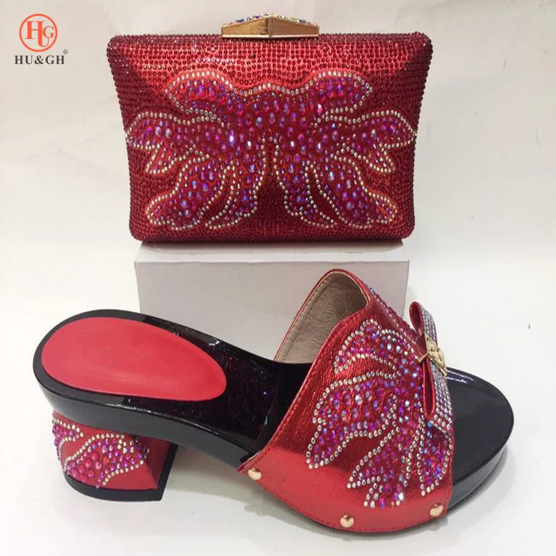 Red Italian Ladies Shoes and Bags To Match Set Decorated with Rhinestone African Wedding Party Shoes and Bag For Wedding Party
Red Italian Ladies Shoes and Bags To Match Set Decorated with Rhinestone African Wedding Party Shoes and Bag For Wedding Party