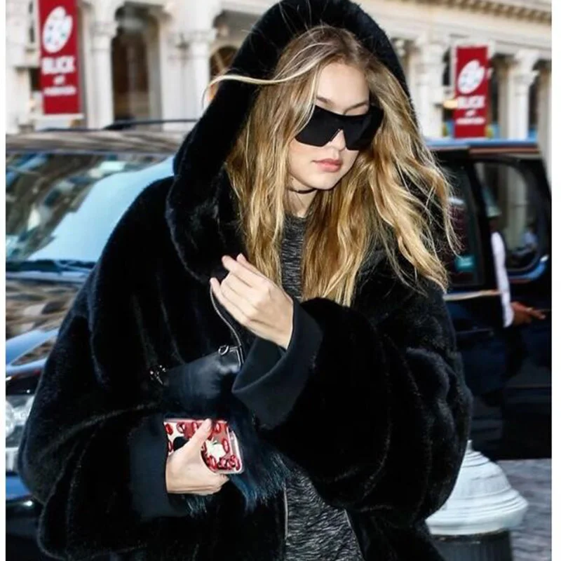 CHEWIES Women Natural Rabbit Fur Coat Real Genuine Parka Long Plus Size Whole Skin Jacket New Arrival Outwear As Mink Fur 11.7
CHEWIES Women Natural Rabbit Fur Coat Real Genuine Parka Long Plus Size Whole Skin Jacket New Arrival Outwear As Mink Fur 11.7