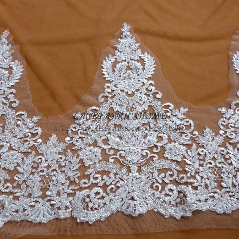 beautiful 47cm width off white Bilateral shine Beaded sequins lace trim gorgeous lace trim for bridal accesssories 1 yard
beautiful 47cm width off white Bilateral shine Beaded sequins lace trim gorgeous lace trim for bridal accesssories 1 yard