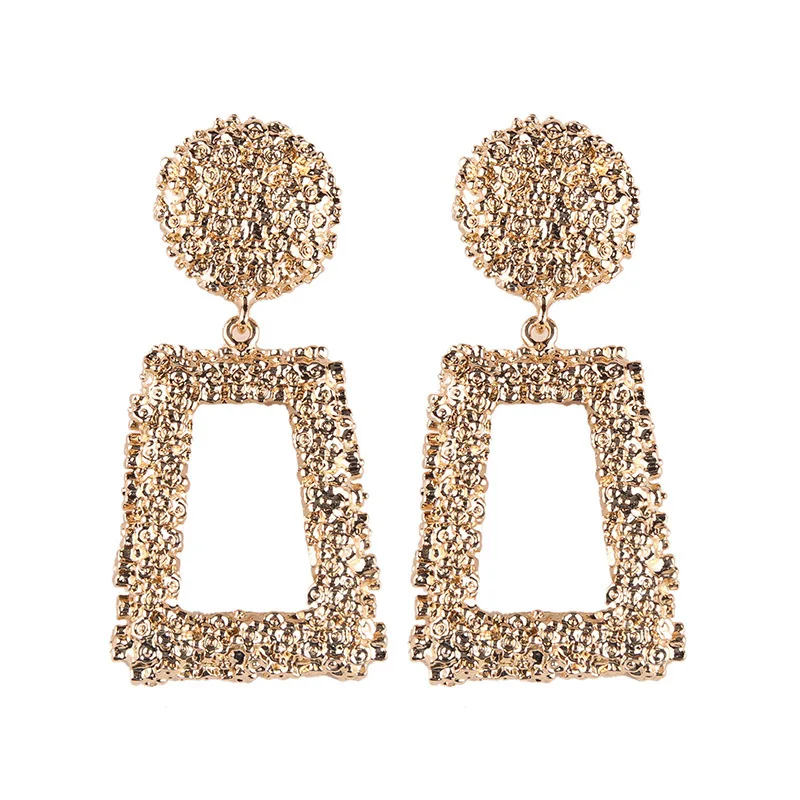 Big Vintage Earrings for Women Gold color Geometric statement earring 2018 metal earing Hanging fashion jewelry trend
Big Vintage Earrings for Women Gold color Geometric statement earring 2018 metal earing Hanging fashion jewelry trend
