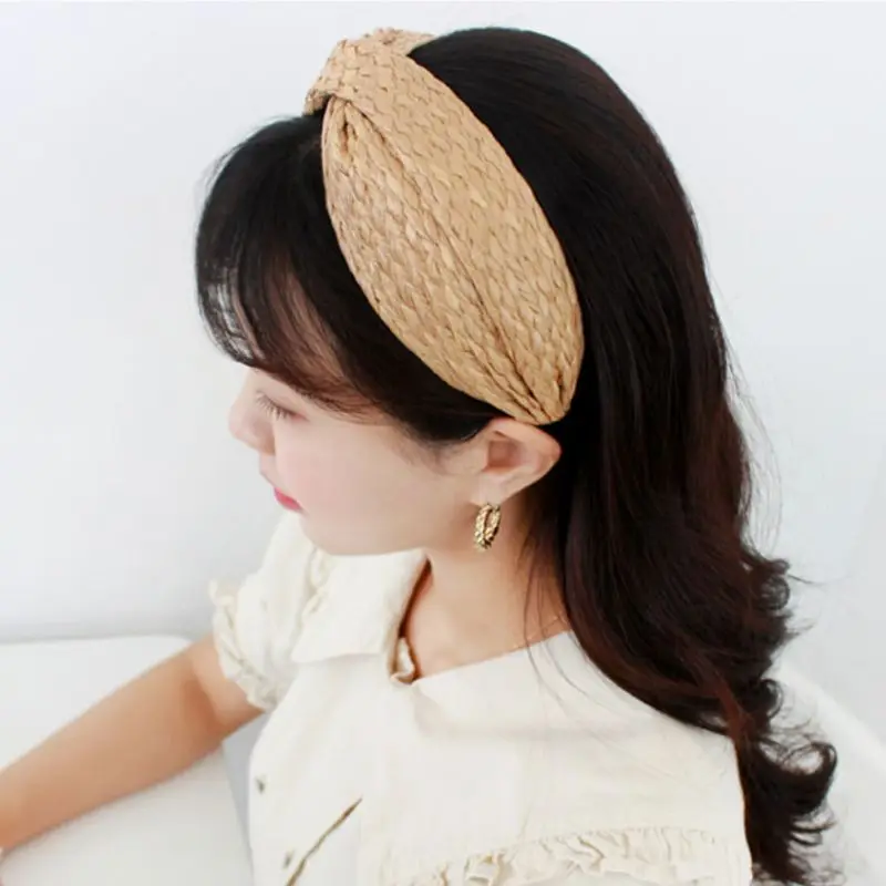 Fashion Women Temperament Straw Headband Wide Side Hairpin Headwear Simple Wild Beauty Hair Accessories Jewelry New Gifts
Fashion Women Temperament Straw Headband Wide Side Hairpin Headwear Simple Wild Beauty Hair Accessories Jewelry New Gifts
