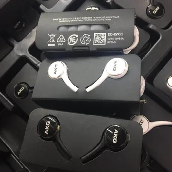 100pcs s10 headset original 3.5mm in-ear microphone headset wire-controlled volume EO-IG955 for samsung s10 s9 s8 note9
100pcs s10 headset original 3.5mm in-ear microphone headset wire-controlled volume EO-IG955 for samsung s10 s9 s8 note9