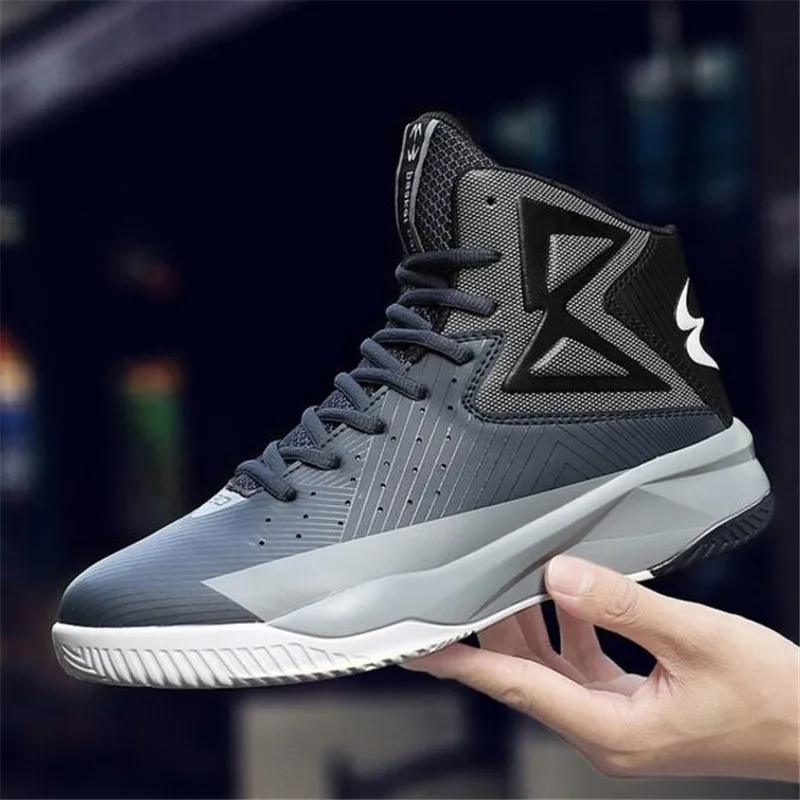 LAIDILANGTU autumn basketball shoes couple with non-slip wear-resistant men's shoes breathable Sneakers casual shoes36--45
LAIDILANGTU autumn basketball shoes couple with non-slip wear-resistant men's shoes breathable Sneakers casual shoes36--45