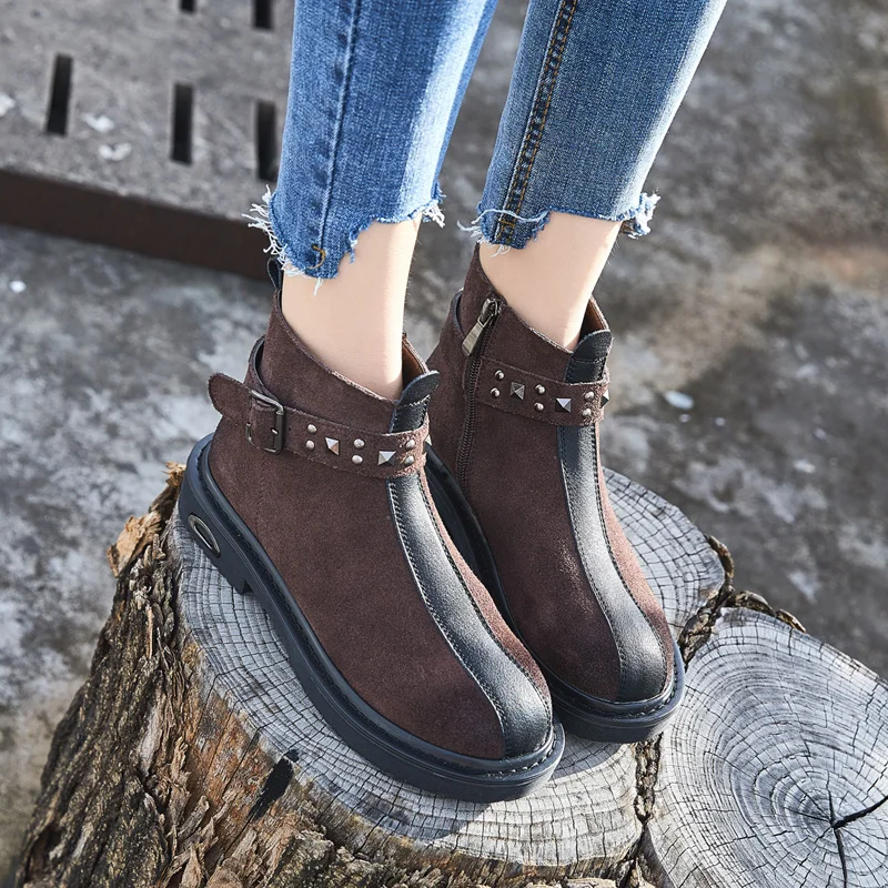 2019 Luxury Brand Pig Leather Autumn Winter Women Boots Fashion Round Toe Chelsea Boots Vintage Motorcycle Boots
2019 Luxury Brand Pig Leather Autumn Winter Women Boots Fashion Round Toe Chelsea Boots Vintage Motorcycle Boots