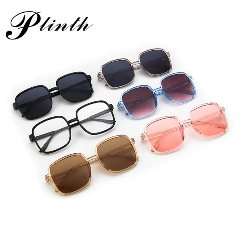 PLINTH Lovely Square Women`s Sunglasses Designer Brand Luxury Women Translucent Sun Glasses Vintage Retro Modis Oculos de sol
PLINTH Lovely Square Women`s Sunglasses Designer Brand Luxury Women Translucent Sun Glasses Vintage Retro Modis Oculos de sol