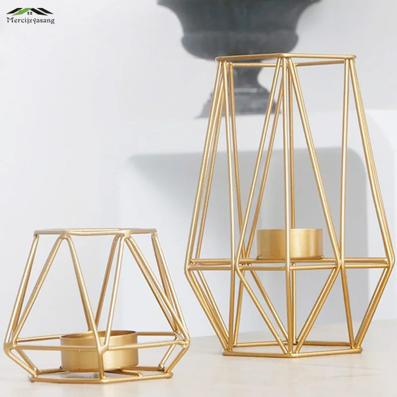 European Candle Holder Iron Candlestick Geometric Table Candle Holders Ornament for Wedding Dinner Decoration Candelabra GZT041
European Candle Holder Iron Candlestick Geometric Table Candle Holders Ornament for Wedding Dinner Decoration Candelabra GZT041