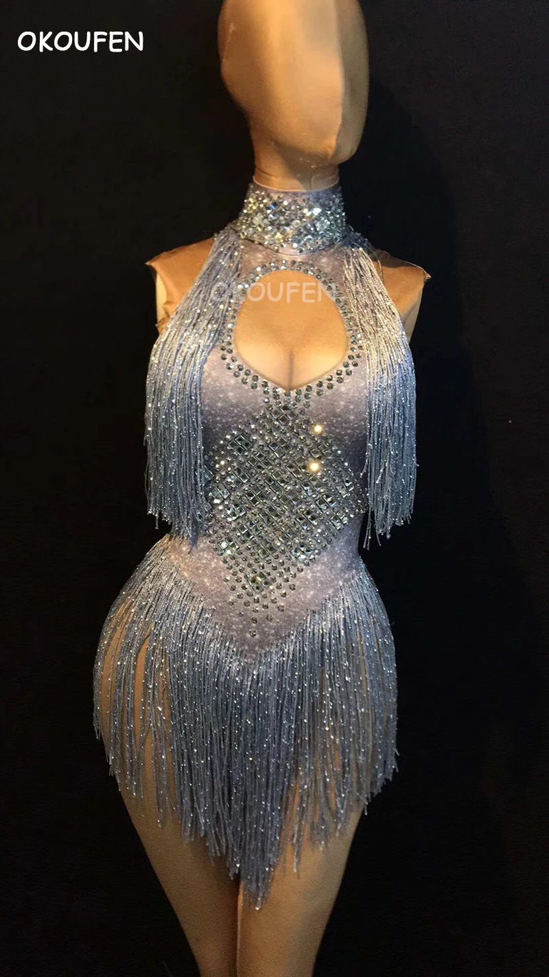 2018 New Fashion Crystals Sequin Silver Tassel Stretch Short Bodysuits Women adult stage costume Bar dj modern stage show wear
2018 New Fashion Crystals Sequin Silver Tassel Stretch Short Bodysuits Women adult stage costume Bar dj modern stage show wear