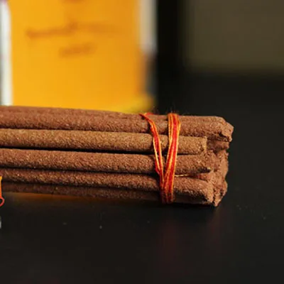 Handmade Bless Natural Tibetan Aromatherapy Sticks Classic Potala Palace Tibetan Incense
Handmade Bless Natural Tibetan Aromatherapy Sticks Classic Potala Palace Tibetan Incense