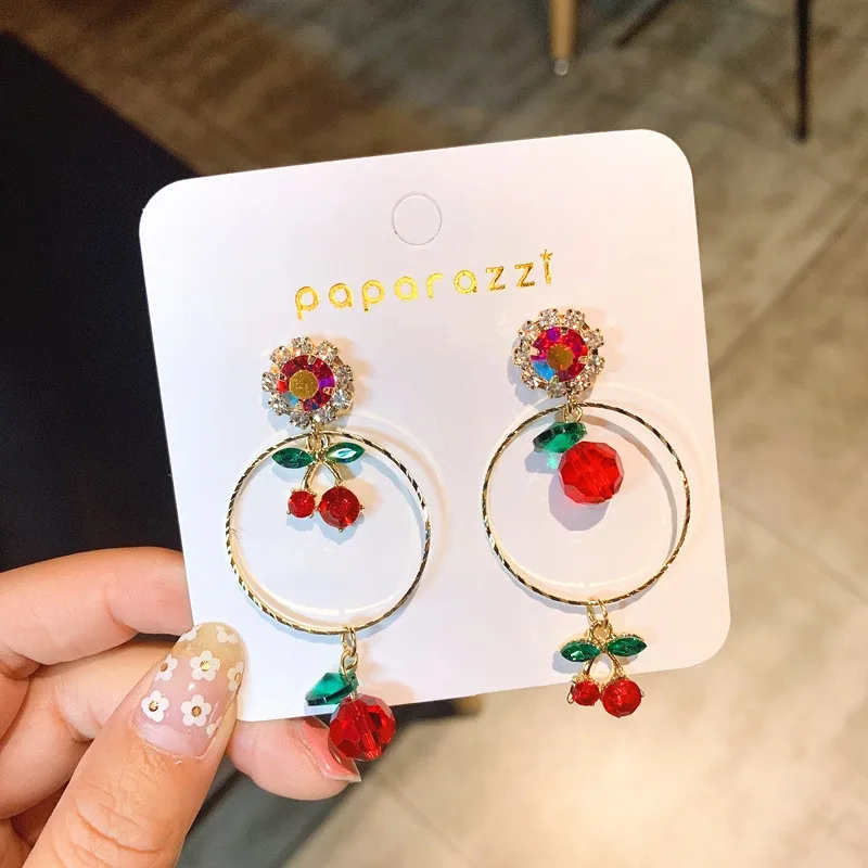 Korean Trendy Flash Crystal Asymmetric Cute Red Crystal Cherry Drop Earrings Sweet Temperament Earrings
Korean Trendy Flash Crystal Asymmetric Cute Red Crystal Cherry Drop Earrings Sweet Temperament Earrings