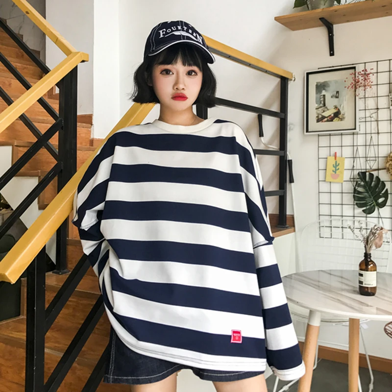 Harajuku Loose Crude Striped T Shirts Hit Color Women And Men 2019 Spring And Summer Long Sleeve Personality T Shirt
Harajuku Loose Crude Striped T Shirts Hit Color Women And Men 2019 Spring And Summer Long Sleeve Personality T Shirt