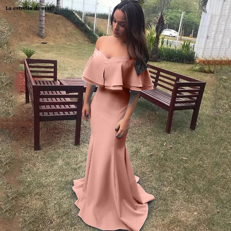 Vestidos de graduacion largos 2019 new Off the Shoulder satin ruffled bat sleeves blush pink sexy mermaid prom dress trailing
Vestidos de graduacion largos 2019 new Off the Shoulder satin ruffled bat sleeves blush pink sexy mermaid prom dress trailing
