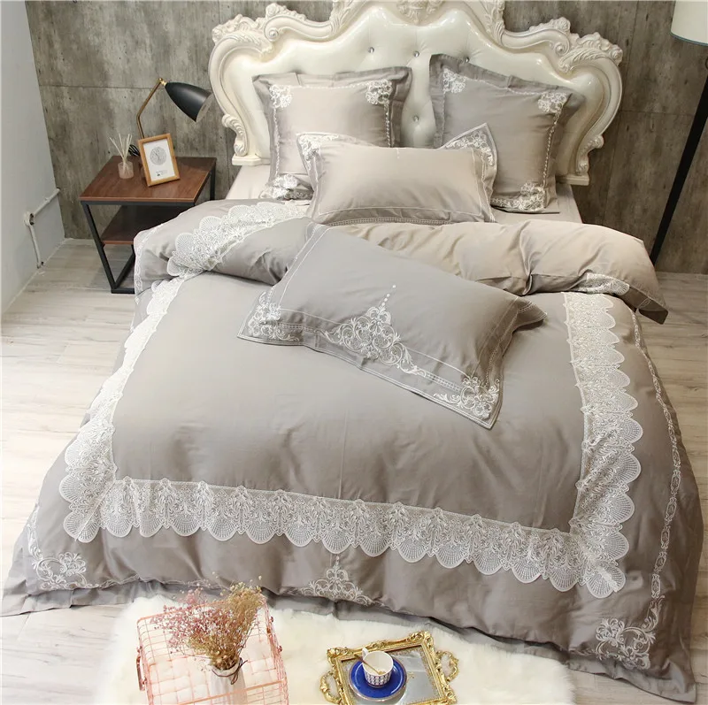 Embroidery Egyptian Cotton Grey color Luxury Bedding Sets Queen King Size bed set Bedlinen sheets Duvet Cover set Pillowcase
Embroidery Egyptian Cotton Grey color Luxury Bedding Sets Queen King Size bed set Bedlinen sheets Duvet Cover set Pillowcase