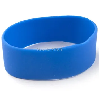 100pcs one inch big rubber blue wristband silicone bracelets free shipping by FEDEX
100pcs one inch big rubber blue wristband silicone bracelets free shipping by FEDEX