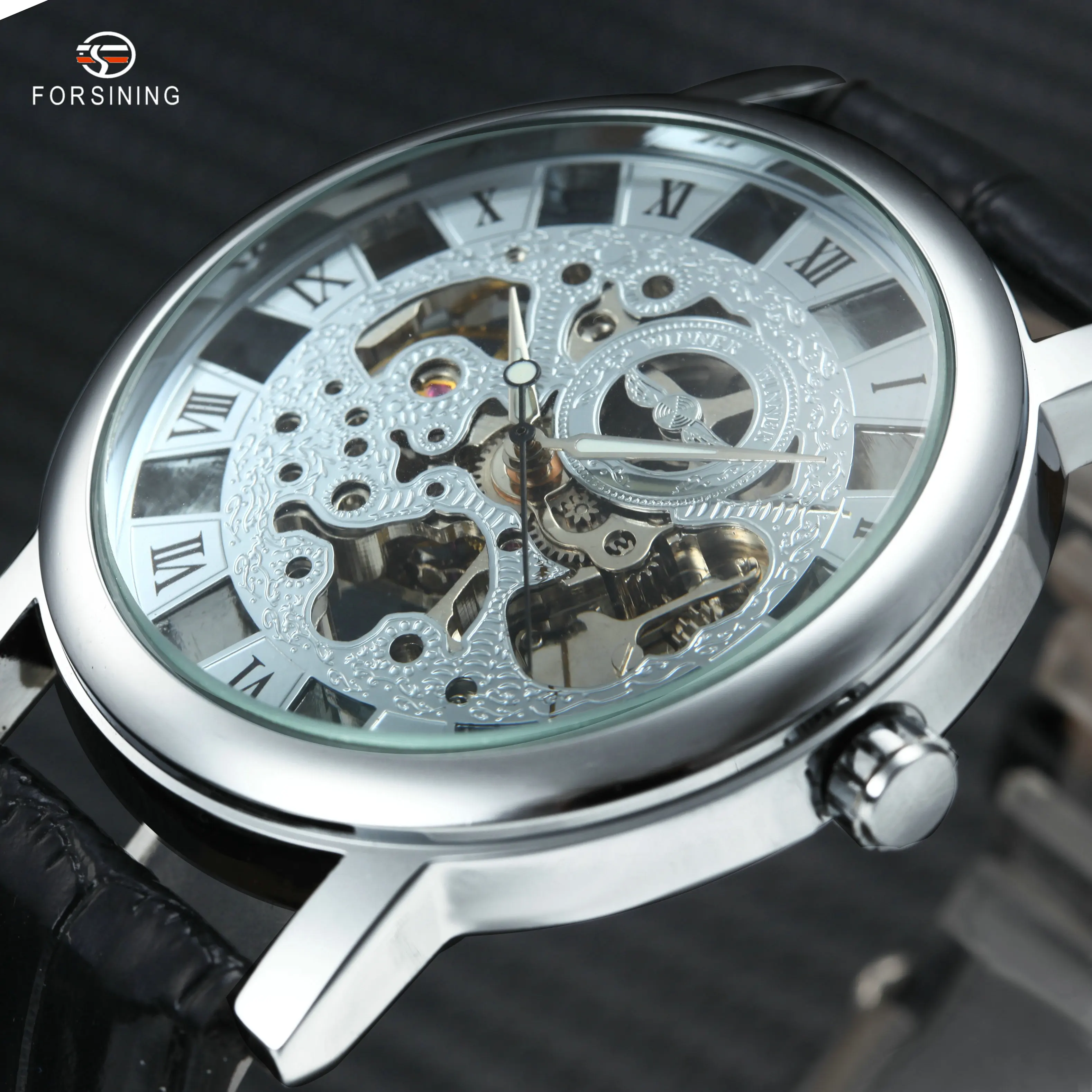 Top Brand Fashion Mechanical Men Watches FORSINING Roman Numerals Dial Leather Strap Luminous Hands Classic Skeleton Watch
Top Brand Fashion Mechanical Men Watches FORSINING Roman Numerals Dial Leather Strap Luminous Hands Classic Skeleton Watch