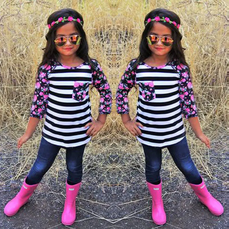 New-Fashion-2017-Family-Matching-Outfits-Patchwork-flower-Long-sleeve-Striped-T-Shirts-mother-and-daughter (2)