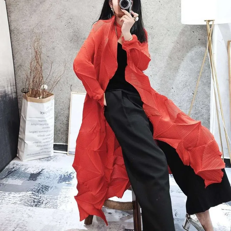 2019 Spring Summer V-Collar Pleated Long Sleeve Trench Pattern Women Fashion Black Loose Fold Big Size Long Windbreaker
2019 Spring Summer V-Collar Pleated Long Sleeve Trench Pattern Women Fashion Black Loose Fold Big Size Long Windbreaker