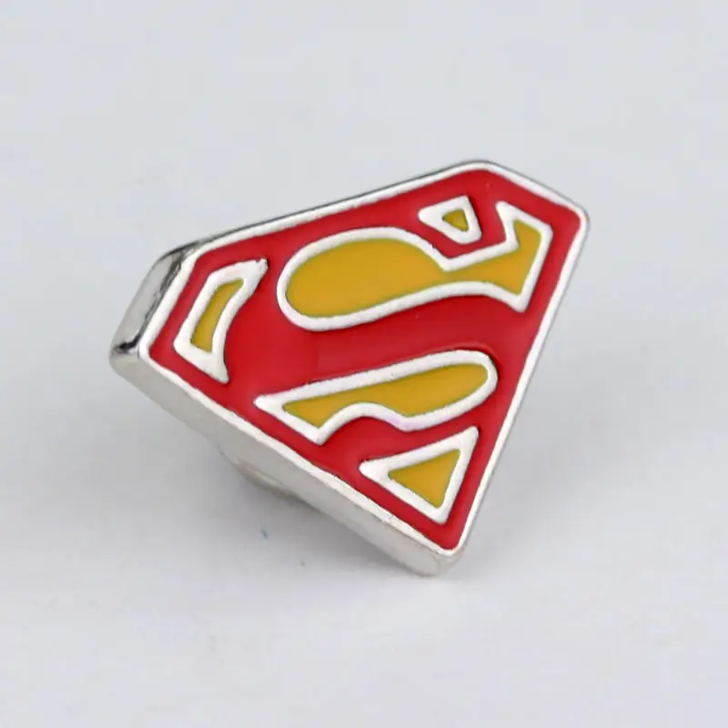 New fashion Superhero Superman S Logo brooches badge Pin High quality enamel pin Dress Accessory jewelry lapel pin men
New fashion Superhero Superman S Logo brooches badge Pin High quality enamel pin Dress Accessory jewelry lapel pin men