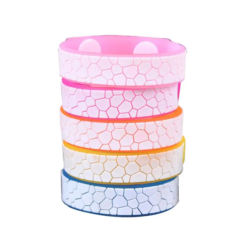 WINOMO Mosquito Repellent Bracelet Silicone Bug Band Mosquito Bands Snap Button Adjustable Bug Repellent Pest Bracelets
WINOMO Mosquito Repellent Bracelet Silicone Bug Band Mosquito Bands Snap Button Adjustable Bug Repellent Pest Bracelets