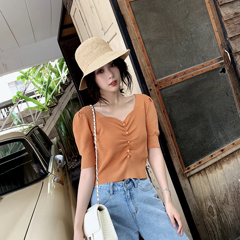 Fashion Unique Design Women Plain Short Sleeve T-Shirts Cool Summer Knitted Crop Top
Fashion Unique Design Women Plain Short Sleeve T-Shirts Cool Summer Knitted Crop Top