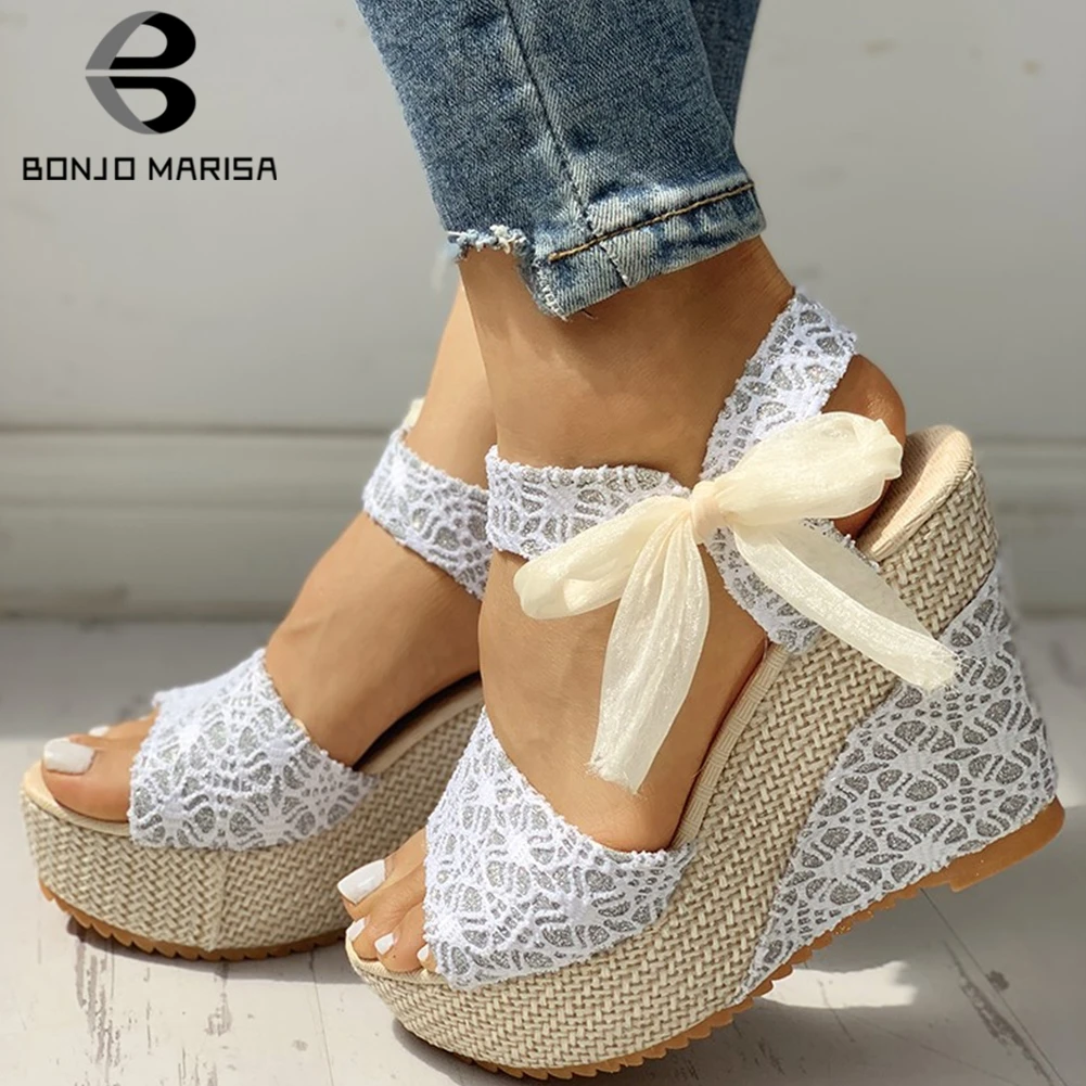 BONJOMARISA INS Hot Lace Leisure Women Wedges Heeled Women Shoes 2019 Summer Sandals Party Platform High Heels Shoes Woman
BONJOMARISA INS Hot Lace Leisure Women Wedges Heeled Women Shoes 2019 Summer Sandals Party Platform High Heels Shoes Woman