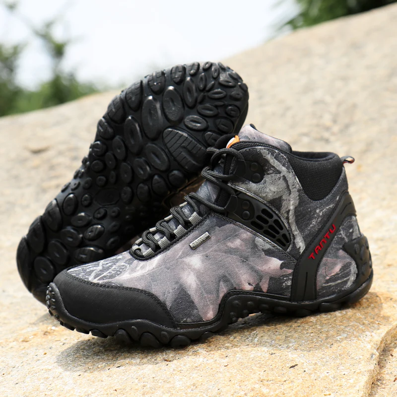 New Men's Sneakers Male Outdoor Sports Hiking Shoes Men Camouflage waterproof Walking Shoes Outdoor Adventure Sports Shoes men
New Men's Sneakers Male Outdoor Sports Hiking Shoes Men Camouflage waterproof Walking Shoes Outdoor Adventure Sports Shoes men