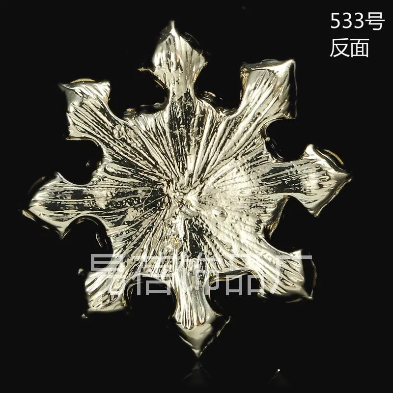 2744943965_1483454295