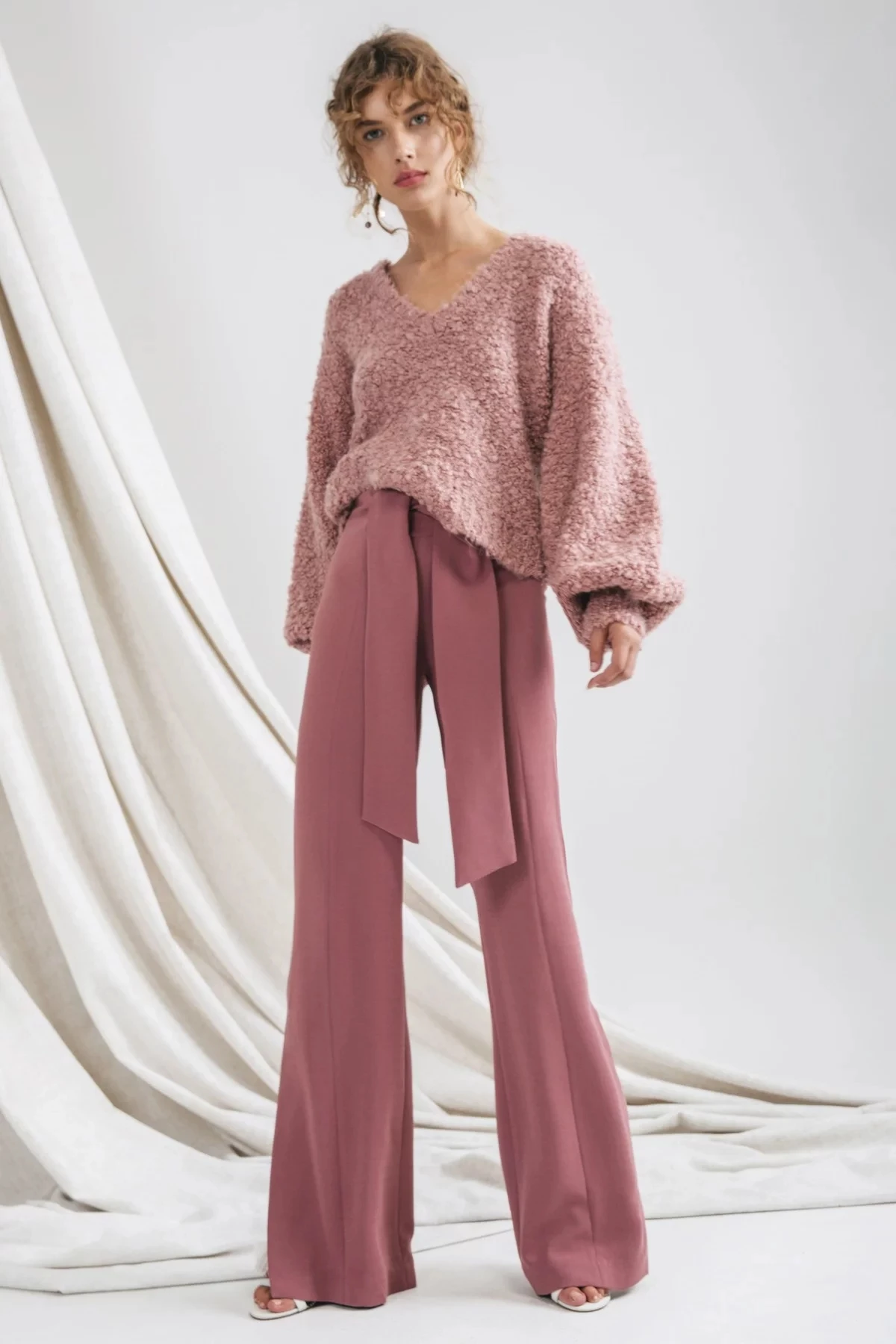 AEL Elegance Belt Tunic Brick Red Wide Leg Pants Spring Women Split Bell Bottoms Female Fashion Trouser Clothing
AEL Elegance Belt Tunic Brick Red Wide Leg Pants Spring Women Split Bell Bottoms Female Fashion Trouser Clothing