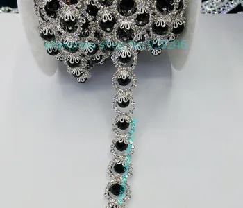 free shipping 90cm/pack black beads clear crystal rhinestone metal chain yard trims for dress over coat hat garment accessory 
free shipping 90cm/pack black beads clear crystal rhinestone metal chain yard trims for dress over coat hat garment accessory