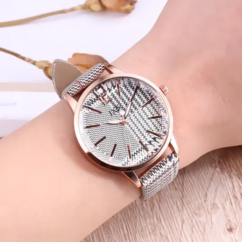 Ladies Designer Watches Luxury Watch Women 2020 Quartz Watch Woman's High-end Blue Glass Life Waterproof Distinguished Clock
Ladies Designer Watches Luxury Watch Women 2020 Quartz Watch Woman's High-end Blue Glass Life Waterproof Distinguished Clock