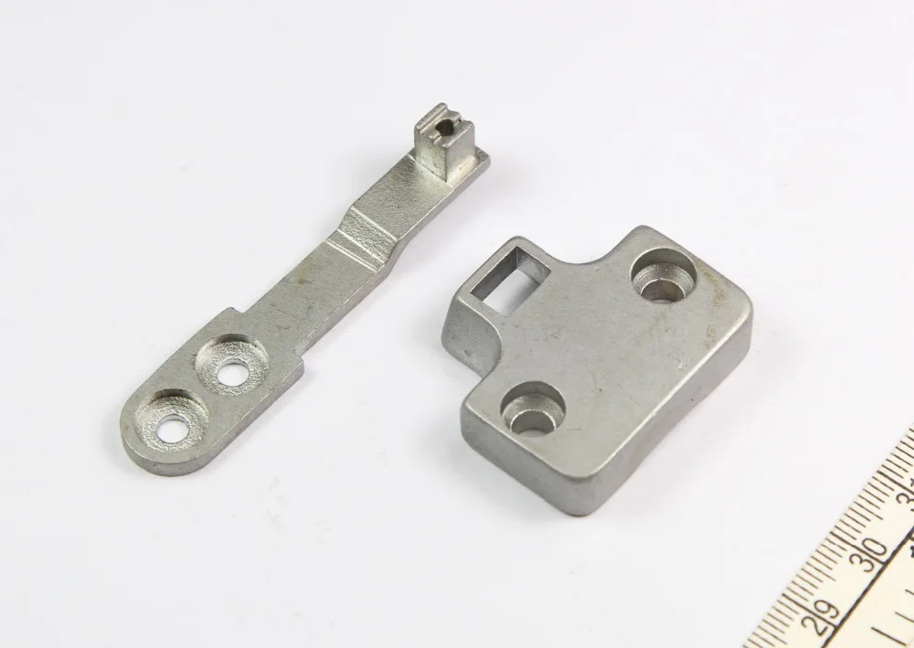 AD6963/AD6964 игольчатая пластина/кормовая собака для детской швейной машины 367 / 467 / 767
AD6963/AD6964 игольчатая пластина/кормовая собака для детской швейной машины 367 / 467 / 767