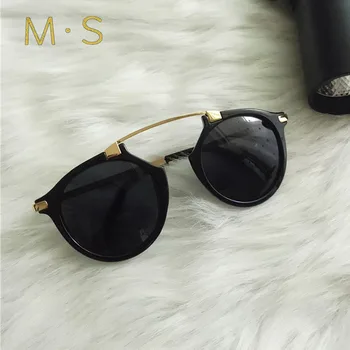 MS 2018 Women Luxury Classic Eyewear Man Sunglasses Original Brand Designer Sunglasses Pierced Sun Glasses Fashion UV400
MS 2018 Women Luxury Classic Eyewear Man Sunglasses Original Brand Designer Sunglasses Pierced Sun Glasses Fashion UV400