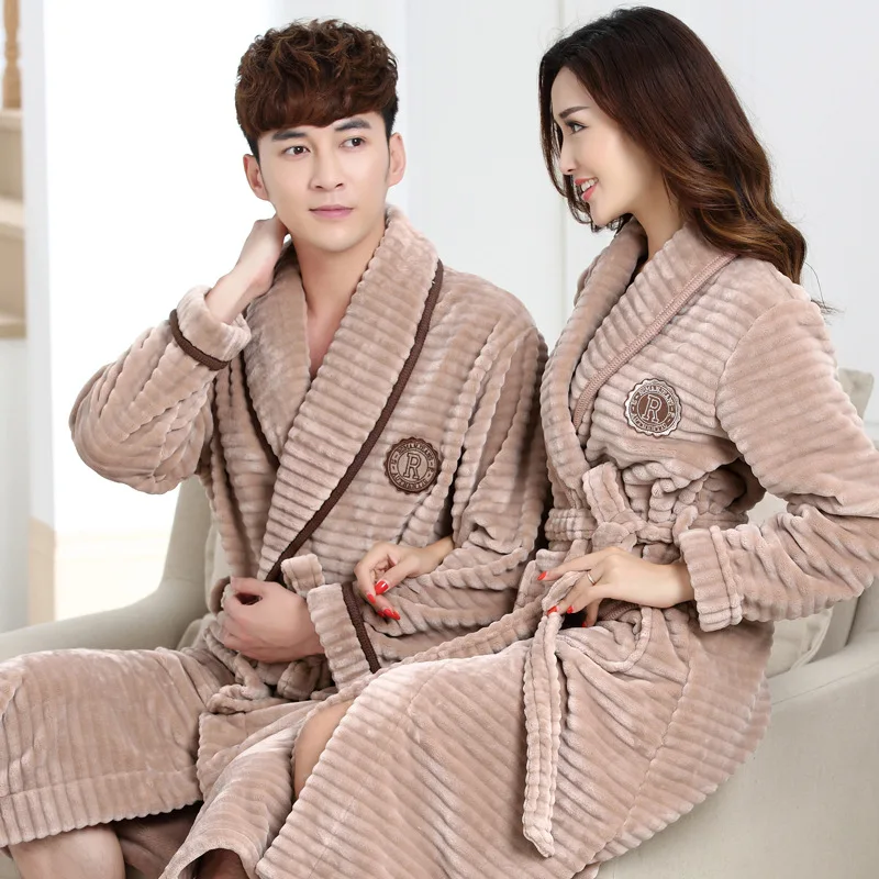 Comfortable100% Coral Fleece Couples bathrobe thick flannel bathrobe winter thickening terry women men Keep warm kimono Robes
Comfortable100% Coral Fleece Couples bathrobe thick flannel bathrobe winter thickening terry women men Keep warm kimono Robes