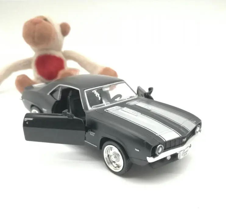 1:36 scale high imitation alloy model car,Chevy Camaro SS pull back retro car toy, 2 open door toy vehicle, free shipping
1:36 scale high imitation alloy model car,Chevy Camaro SS pull back retro car toy, 2 open door toy vehicle, free shipping