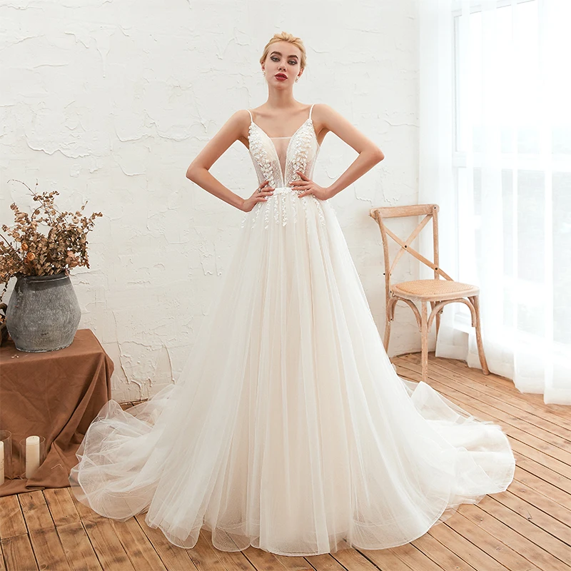 Illusion 3D Appliques Wedding Dress Spaghetti Straps Tulle Skirt Vestido De Casamento Boho Summer Bridal Dress Adjustable Back
Illusion 3D Appliques Wedding Dress Spaghetti Straps Tulle Skirt Vestido De Casamento Boho Summer Bridal Dress Adjustable Back