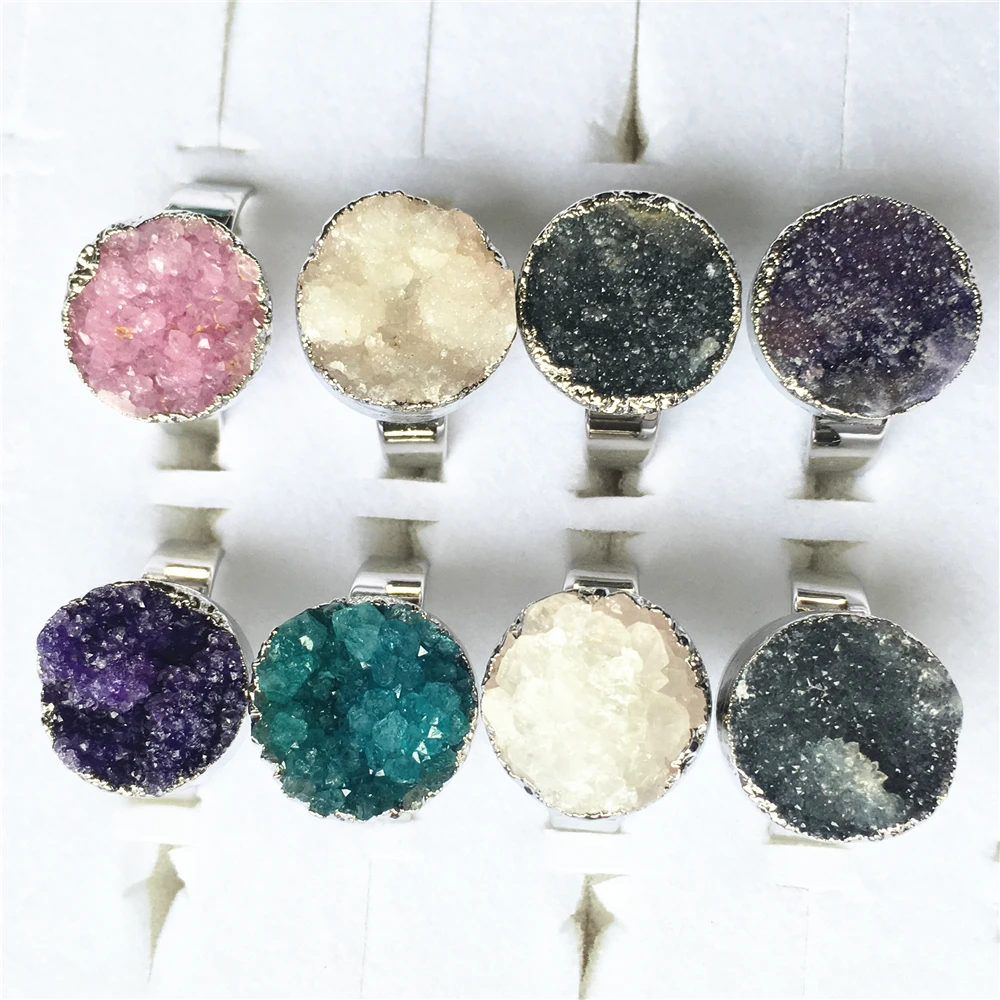 New Mixed Color Natural Agates Druzys Drusy Round Stone Rings Crystal Cluster Wedding Dance Ring Fashion Jewelry For Women Men
New Mixed Color Natural Agates Druzys Drusy Round Stone Rings Crystal Cluster Wedding Dance Ring Fashion Jewelry For Women Men