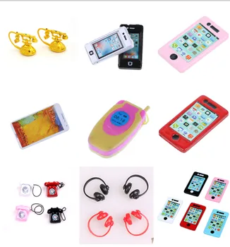 1/2PCS Mini Pad Phone Earphone Vintage Telephone Dollhouse Miniature Toy Doll Living Room Dolls Accessories 1:6/1:12 Scale
1/2PCS Mini Pad Phone Earphone Vintage Telephone Dollhouse Miniature Toy Doll Living Room Dolls Accessories 1:6/1:12 Scale