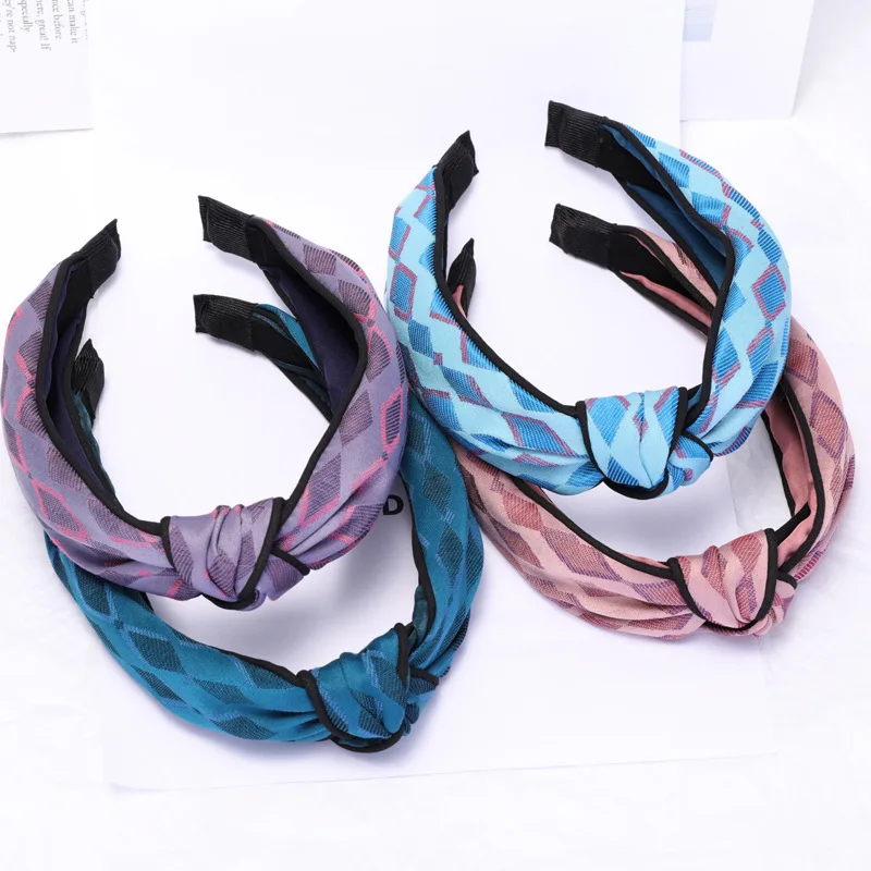 Korea Boutique Hairband 2019 New Fashion Knot Headband Women Girls Hair Head Hoop Bands Accessories For Women Scrunchy Hairband
Korea Boutique Hairband 2019 New Fashion Knot Headband Women Girls Hair Head Hoop Bands Accessories For Women Scrunchy Hairband