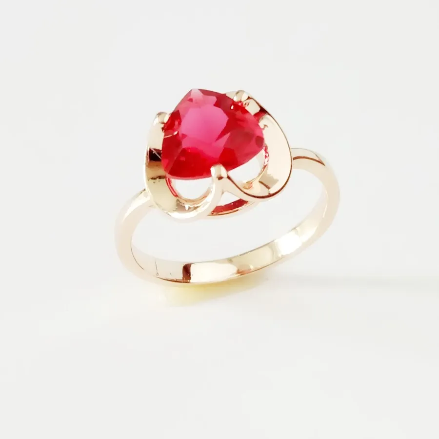 Engagement Rings Women Ring 585 Gold Jewelry Red Heart Shape Rings Designs for Women Fashion Rings
Engagement Rings Women Ring 585 Gold Jewelry Red Heart Shape Rings Designs for Women Fashion Rings