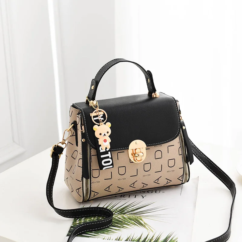 2019 Korean fashion handbag Trend new single shoulder diagonal pouch crossbody bag modibig 23X11.5X18X7cm
2019 Korean fashion handbag Trend new single shoulder diagonal pouch crossbody bag modibig 23X11.5X18X7cm