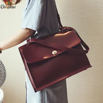 DORANMI Vintage Square Shoulder Bags For Women 2018 Large Capacity Satchels Female Leather Messenger Crossbody Bag Bolsa CBB092
DORANMI Vintage Square Shoulder Bags For Women 2018 Large Capacity Satchels Female Leather Messenger Crossbody Bag Bolsa CBB092