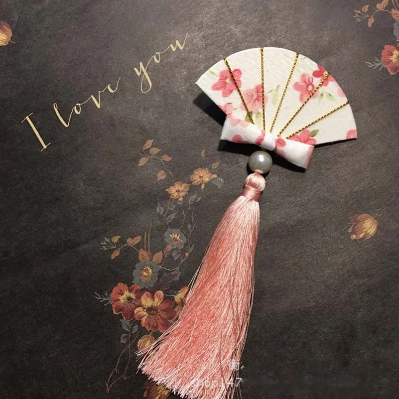 1pcs Vintage Flower Fan Hairpin Hair clip Headdress Handmade Women Wedding jewelry Gift Chinese Style Tassel Hair Stick
1pcs Vintage Flower Fan Hairpin Hair clip Headdress Handmade Women Wedding jewelry Gift Chinese Style Tassel Hair Stick