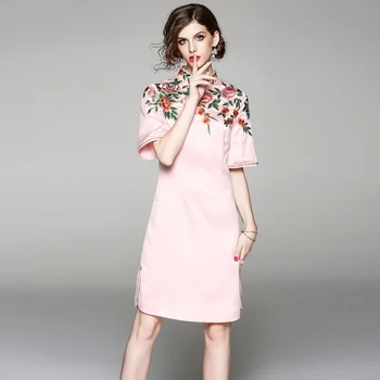 Chinese Style New 2020 Summer Fashion Loose Stand Collar Short Sleeve Embroidery Qipao Dress Female Vintage Elegant Dress Yenkye
Chinese Style New 2020 Summer Fashion Loose Stand Collar Short Sleeve Embroidery Qipao Dress Female Vintage Elegant Dress Yenkye