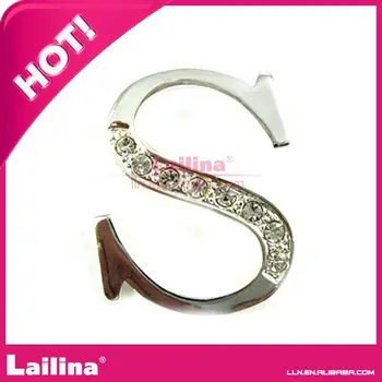 51mm Letter S Sliver Metal Crystal Rhinestone Brooch DHL free shipping
51mm Letter S Sliver Metal Crystal Rhinestone Brooch DHL free shipping
