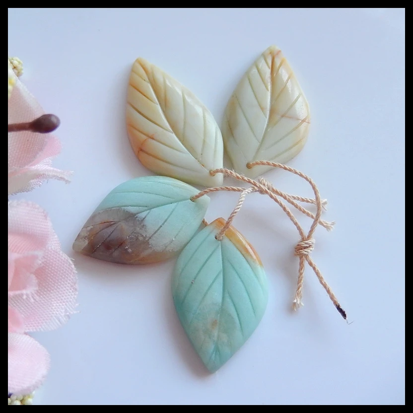 2pairs Wholesale Semi-precious stones Jewelry accessories Natural Amazonite carved leaves Earrings,27x17x3mm,4.7g
2pairs Wholesale Semi-precious stones Jewelry accessories Natural Amazonite carved leaves Earrings,27x17x3mm,4.7g
