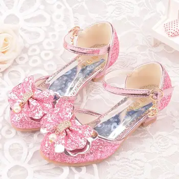 Children Sandals 2019 New Summer Beach Princess Girl Shoes for Kids Glitter Wedding Party sandalia infantil chaussure enfant
Children Sandals 2019 New Summer Beach Princess Girl Shoes for Kids Glitter Wedding Party sandalia infantil chaussure enfant