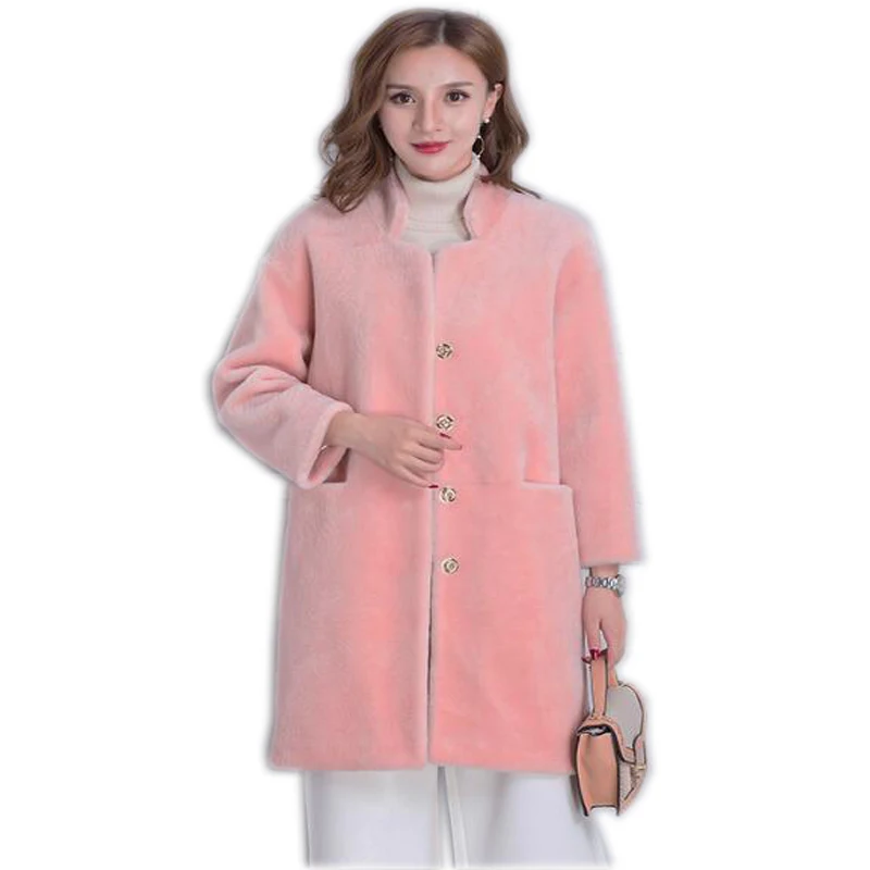 luxury Winter Fur Coat Sheep shearing Slim long Outerwear Mink Warm Fur jacket M-4XL Plus size Russian size
luxury Winter Fur Coat Sheep shearing Slim long Outerwear Mink Warm Fur jacket M-4XL Plus size Russian size