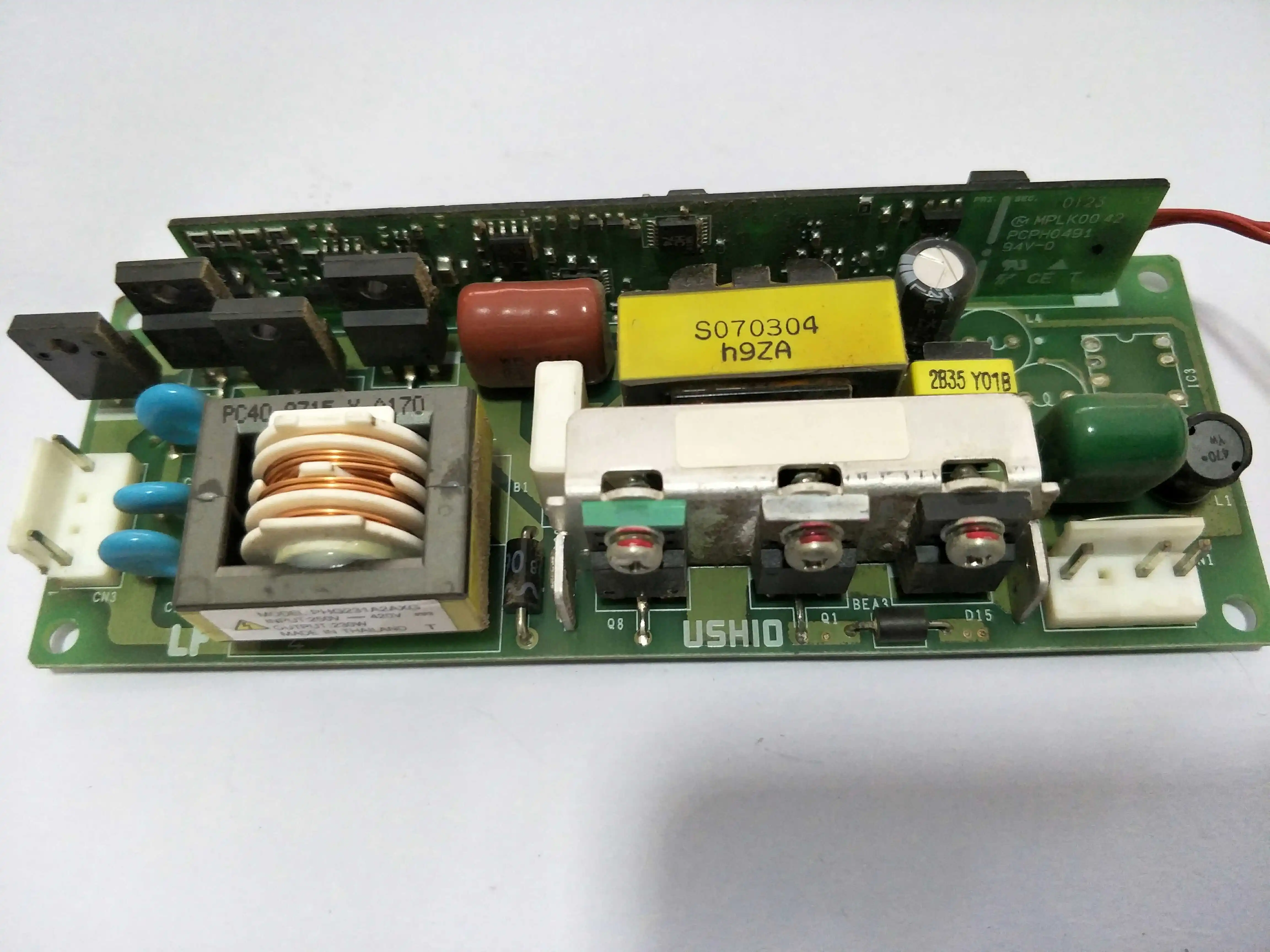 Projector Ballast Lamp Power Supply Lamp Driver MPL3106C Fit for ASK S2300 S1320 S1270 C1400 Hitachi 800X 900X
Projector Ballast Lamp Power Supply Lamp Driver MPL3106C Fit for ASK S2300 S1320 S1270 C1400 Hitachi 800X 900X