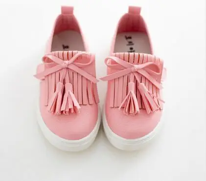 Kids shoes 2016 spring girls leather shoes princess tassel Flats children shoes girls cute sneakers for toddler girls trainers
Kids shoes 2016 spring girls leather shoes princess tassel Flats children shoes girls cute sneakers for toddler girls trainers